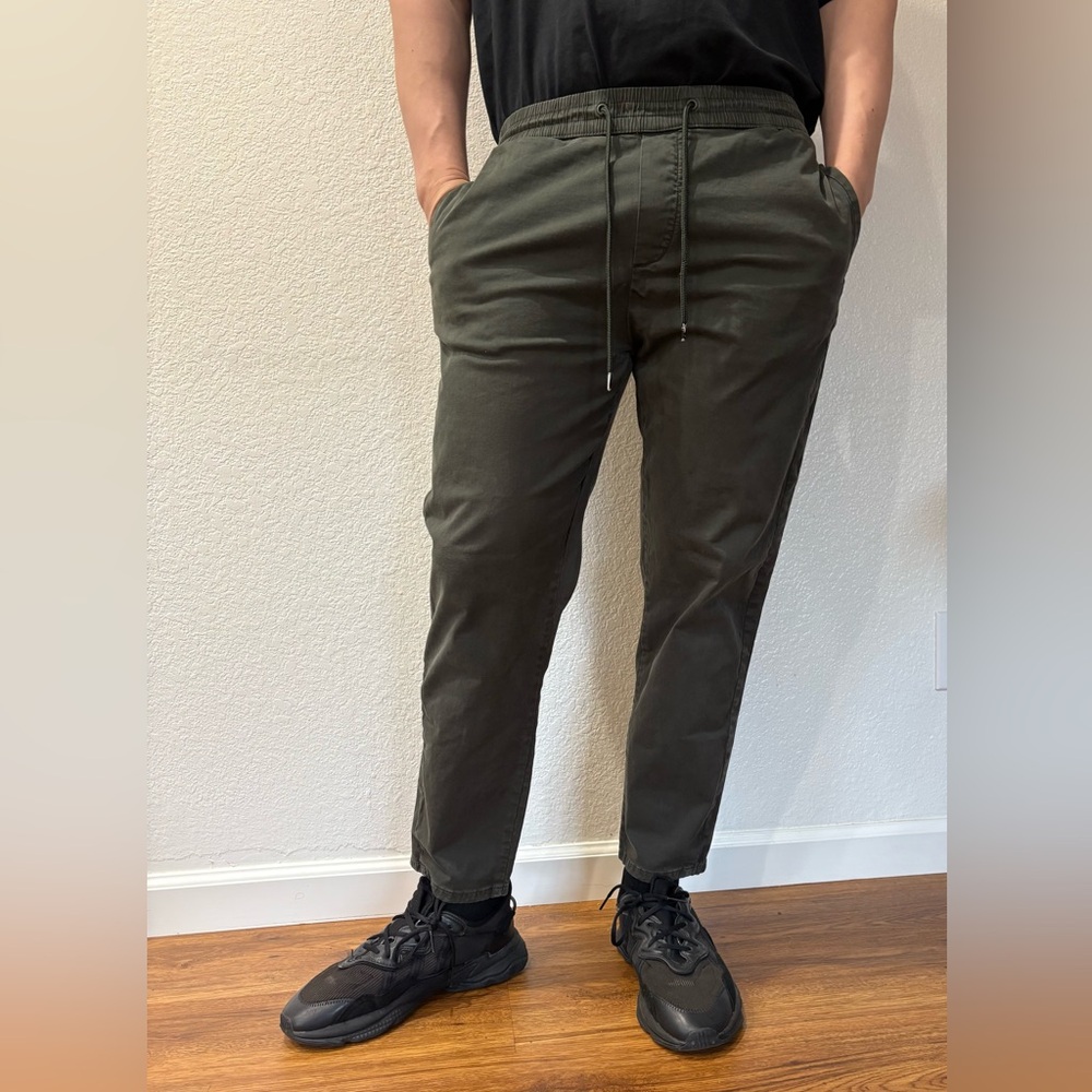 Zara Men's Dark Green Chinos